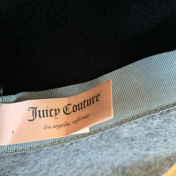 Juicy Couture wool hat embellished hat red black gray 100% wool womens - Picture 7 of 8
